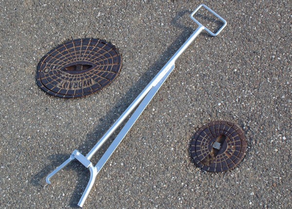 Hydrant Lifting Handle For All Common Water And Gas Valve Caps